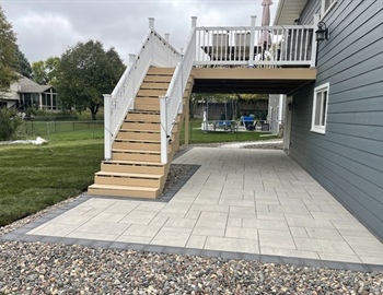 How to Choose the Right Materials for Outdoor Hardscaping in Minnesota Weather
